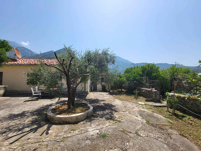 House with spacious plot in Old Bar with mountain views — photo 6